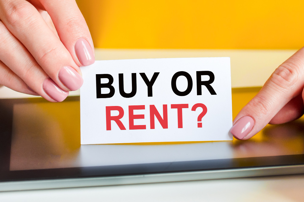 Faut-il vendre ou louer après un départ en maison de retraite
