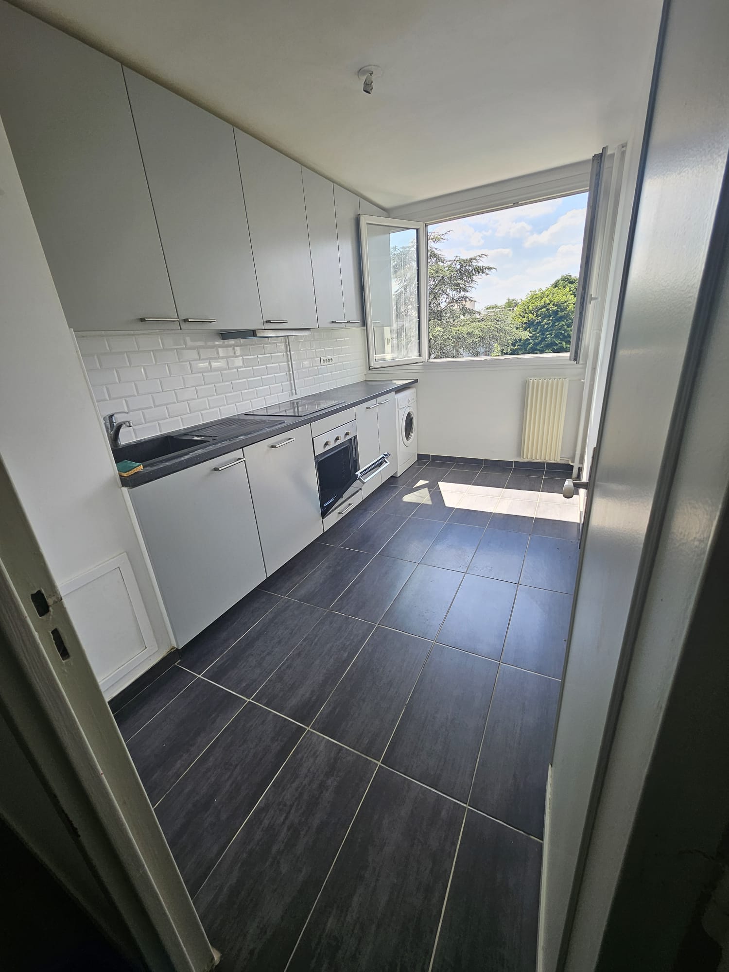 Après nettoyage syndrome de Diogène à Bolbec 76210 - Logement remis en état par Novalia Services