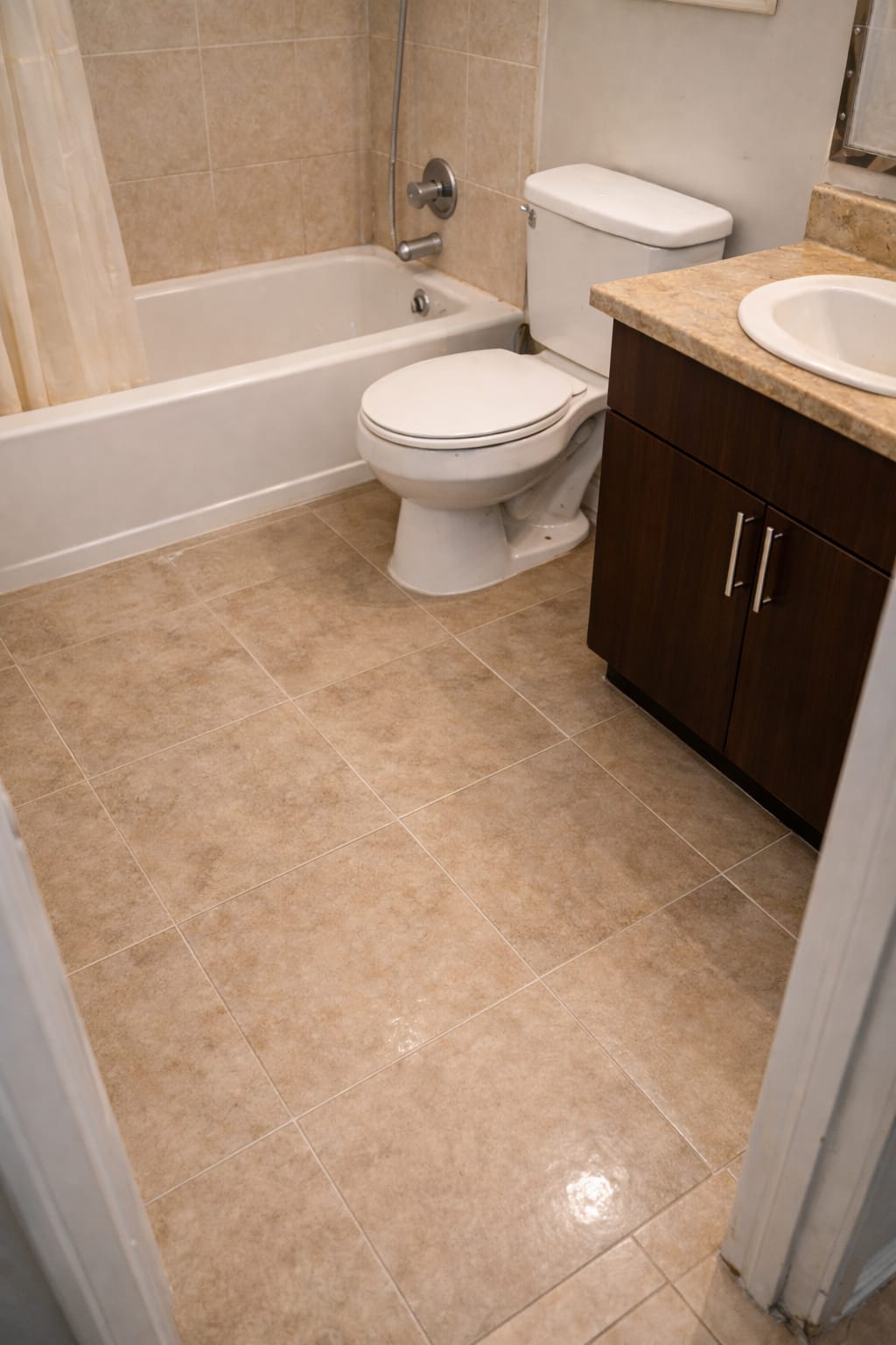 Après nettoyage refoulement eaux usées salle de bain Aulnay-sous-Bois - Désinfection Novalia Services